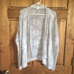Xhilaration Gray Geometric Knit Cardigan